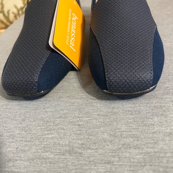 benassal Shoes - Picture 3 of 9